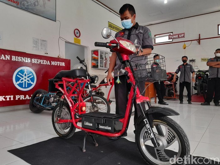 motor_dari_bahan_bekas.jpg